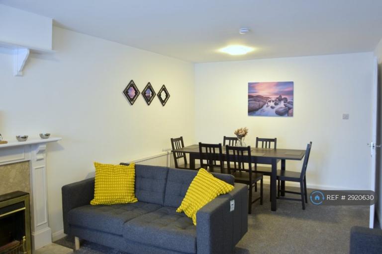 3 bedroom house in Lindrick Drive, Leicester, LE5 (3 bed) (#2920630)