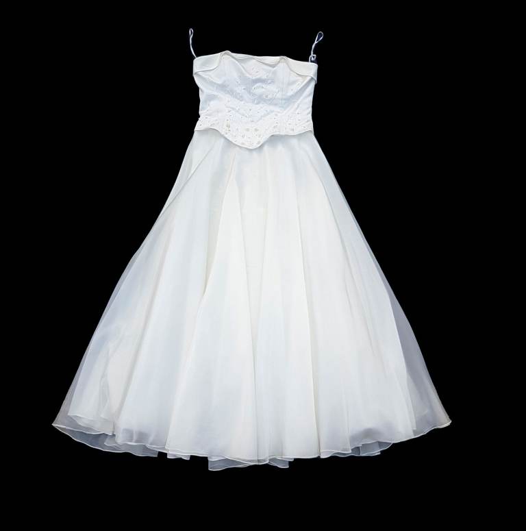 Wondaland Ivory Wedding Dress - Size 10