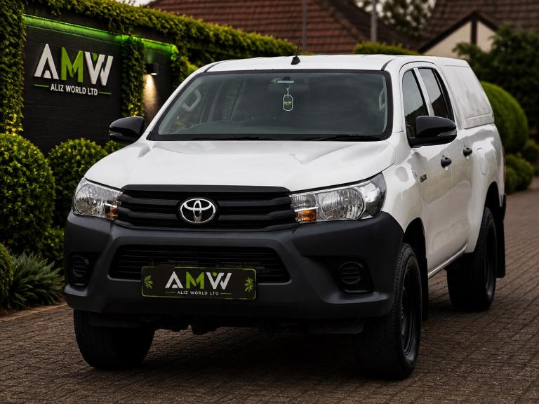 2017 Toyota Hilux Active D/Cab Pick Up 2.4 D-4D PICK UP Diesel Manual