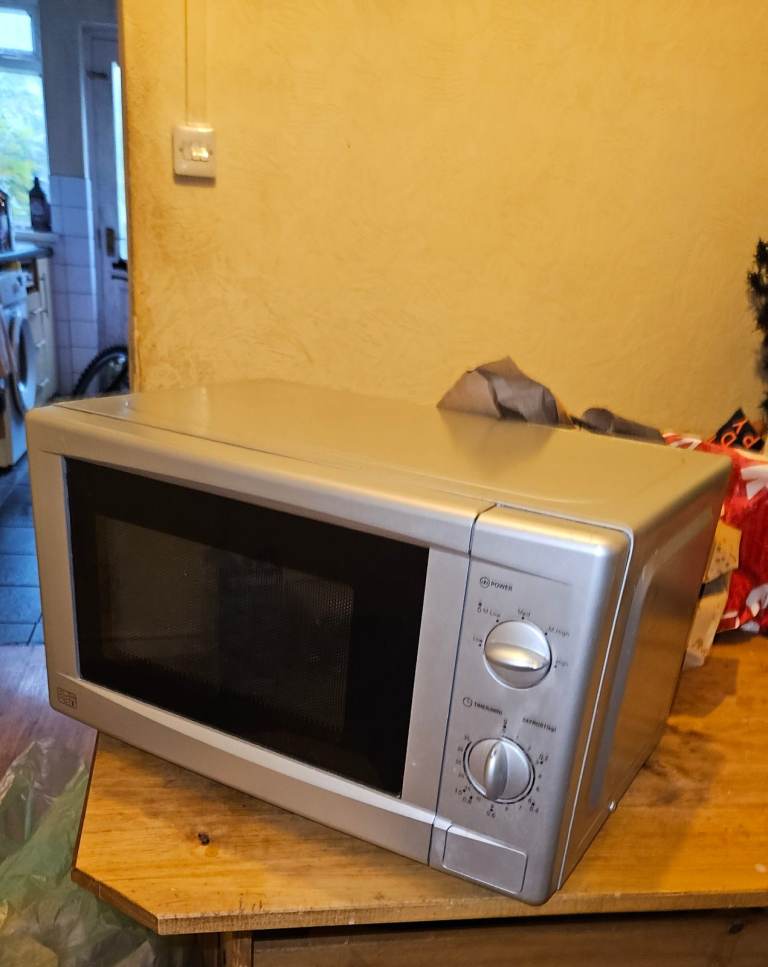 image for 650-700W microwave for sale