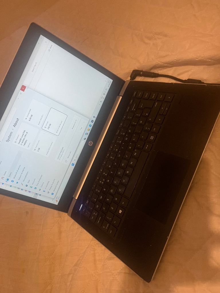 HP Laptop Quad core i7 4.0ghz Full HD 8gb ram 256gbssd GeForce graphics 