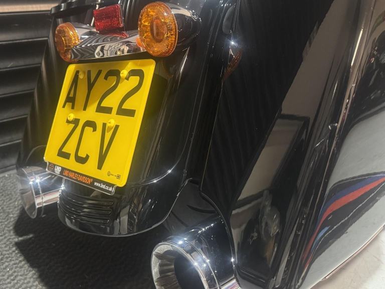 HARLEY-DAVIDSON TOURING FLHXS Streetglide Special Stage 1  Extras