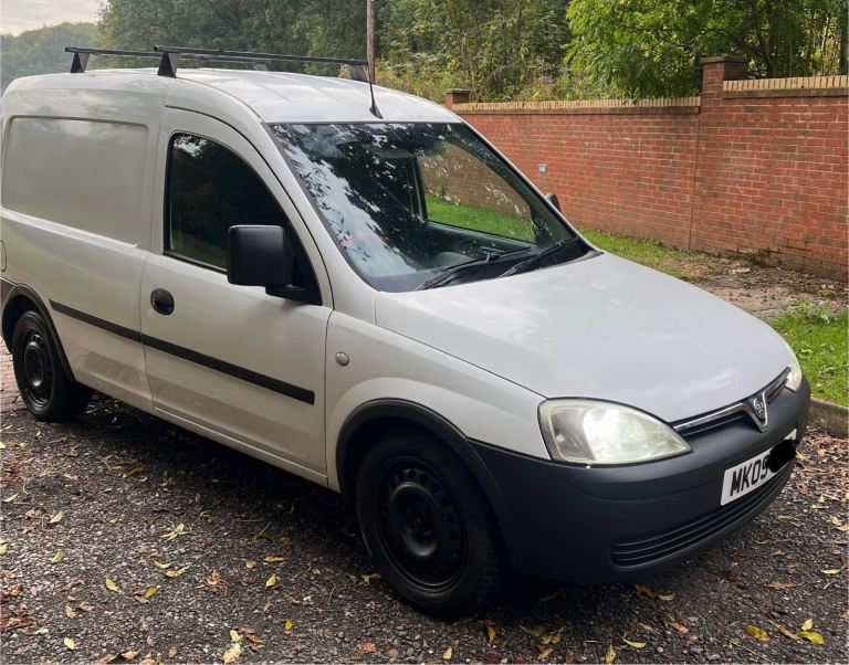 2009 Vauxhall Combo 1.3 Diesel Full MOT NO VAT  Roof Rack 