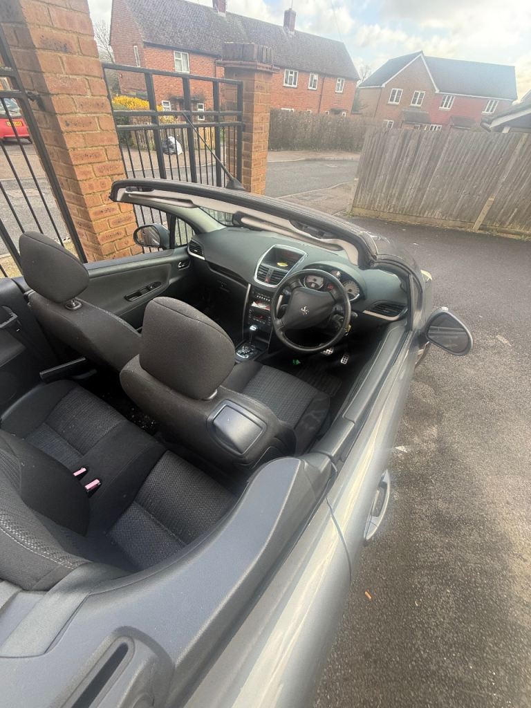 Peugeot, 207, Convertible, 2010, Semi-Auto, 1598 (cc), 2 doors