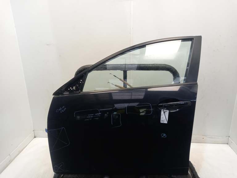 Mazda 3 Left Front Door N/S 2009-2014 Black 5 Door Hatchback Bby95902xf