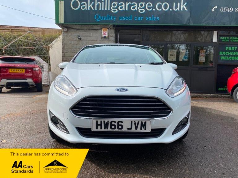 Ford Fiesta ZETEC TURBO 1.0cc Two Owners. Service History. NAVIGATION.