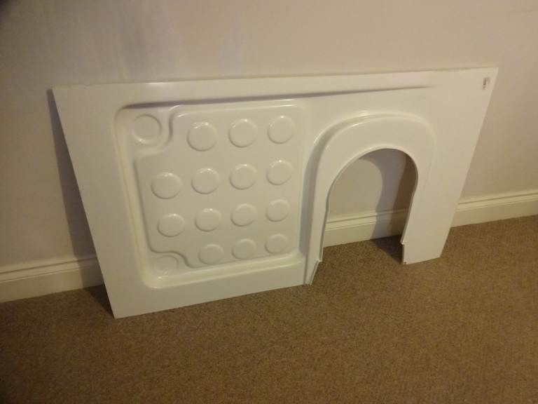 AAC Thetford C220C Swivel  shower tray