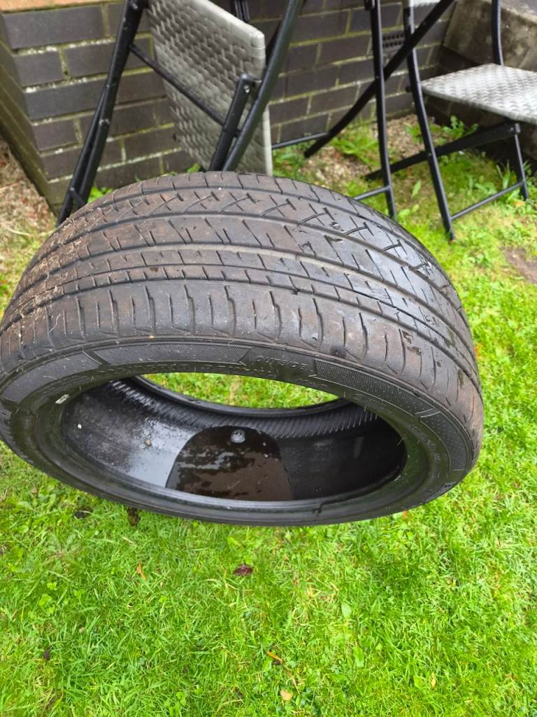 Free 225/45/18 tyre 