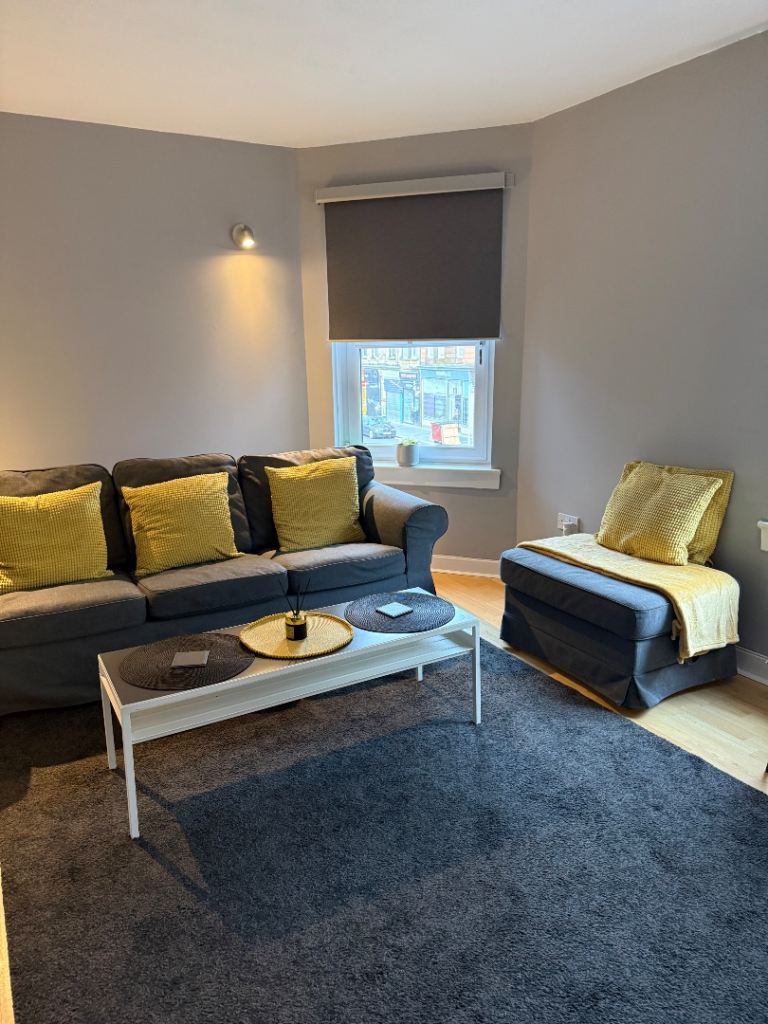 Modern Fully Furnished 1 Bedroom Flat to Rent