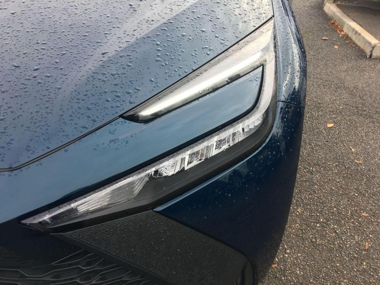 2024 Toyota C-HR 1.8 Hybrid Design 5dr CVT HATCHBACK PETROL/ELECTRIC Automatic