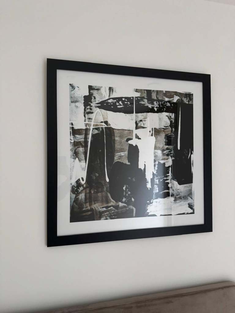 Modern Framed Abstract Artwork – Excellent Condition