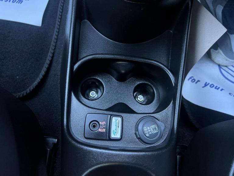 2011 Fiat 500 0.9 TwinAir Plus 3dr HATCHBACK PETROL Manual