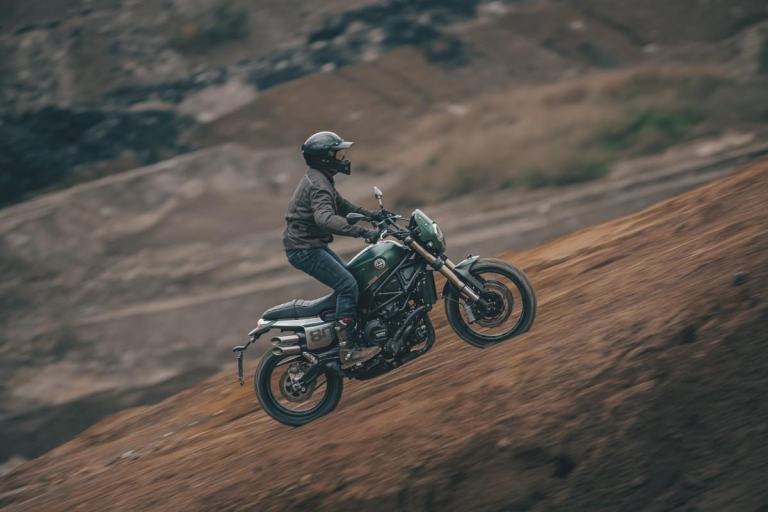 Benelli Leoncino 800 Trail Retro Bike Motorcycle Naked