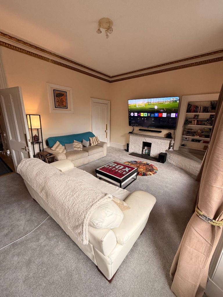 Great Room, Great Flat, Great Location!