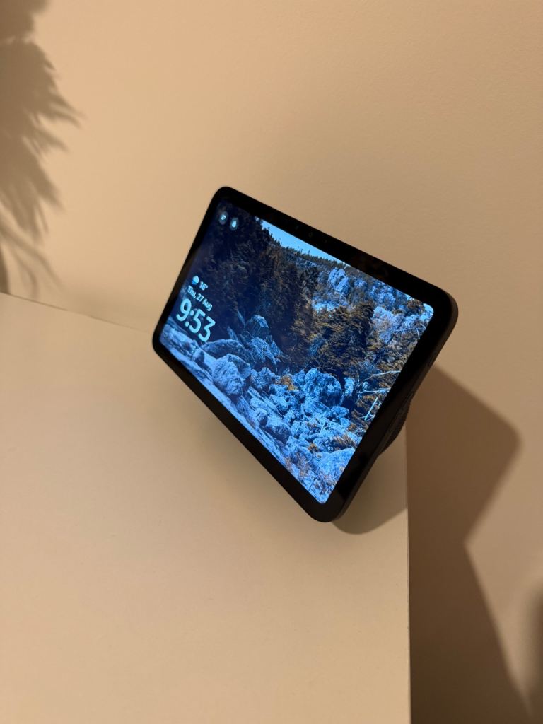 Amazon Echo Show 8