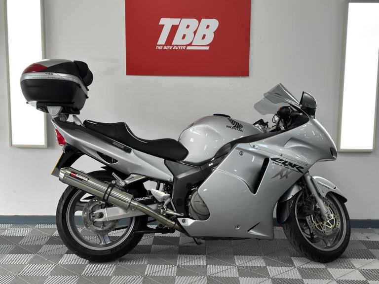 2004 Honda CBR1100XX Super Blackbird 1100