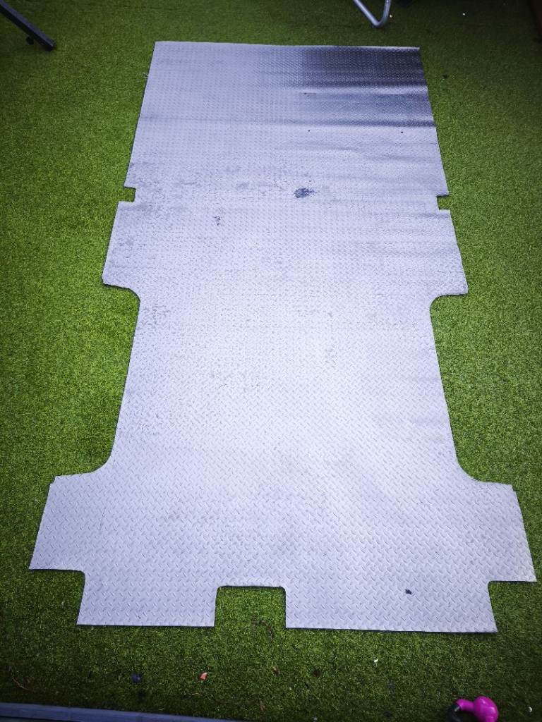 Ford transit mk8 2014+ L3 vinyl floor covering