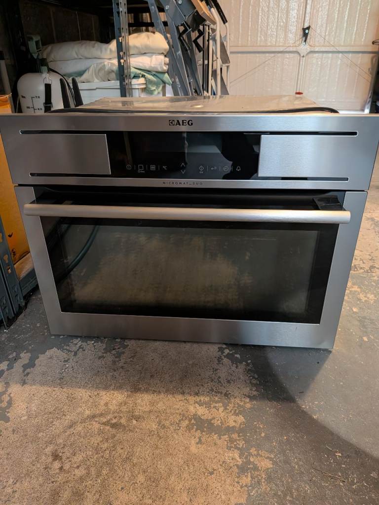 AEG Micromat_duo microwave oven (FOR PARTS ONLY)