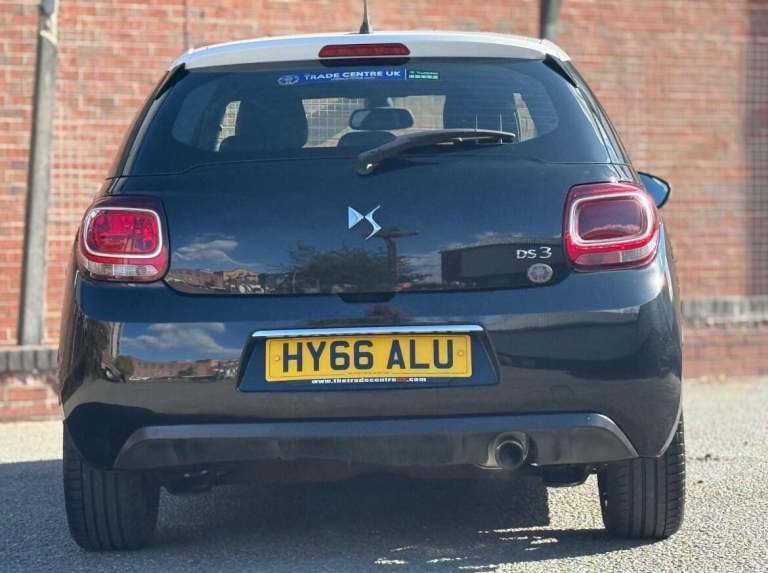 2016 DS Automobiles DS 3 1.2 PureTech Chic 3dr HATCHBACK PETROL Manual