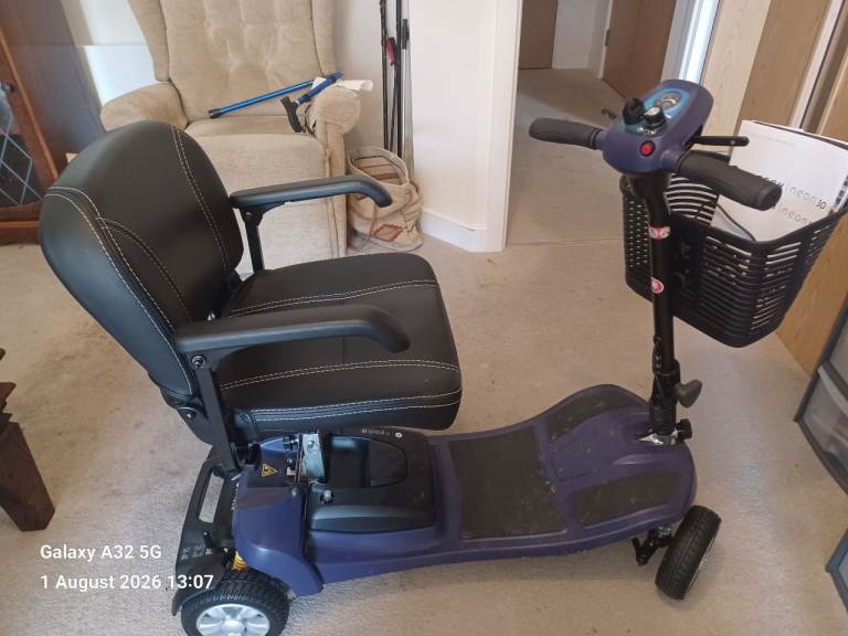  Mobility Scooter with Basket – Good working orderWorking Order