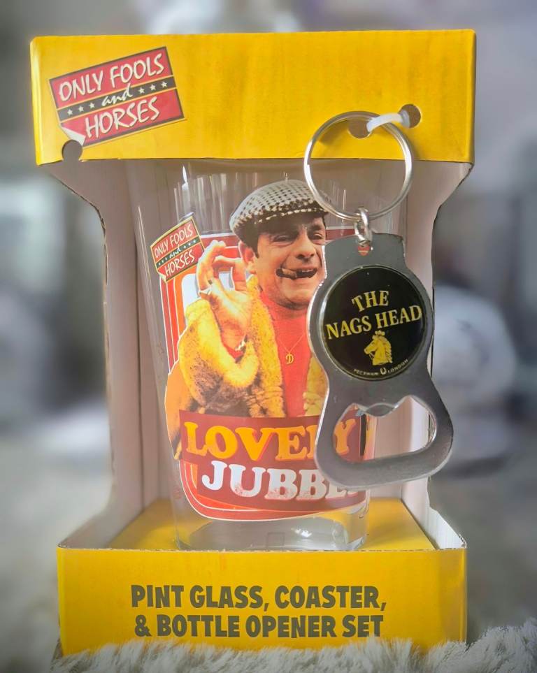 New Only Fools & Horses Pint glass + Nags head bottle opener & coaster £5 