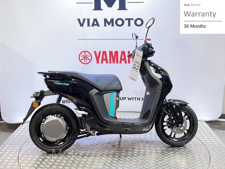 YAMAHA  NEOS DUAL BATTERY - 2025 - 0 miles