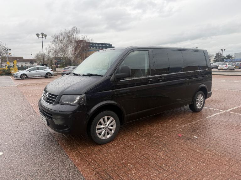 image for Volkswagen, TRANSPORTER SHUTTLE, Minibus, 2006, Automatic, 2460 (cc)