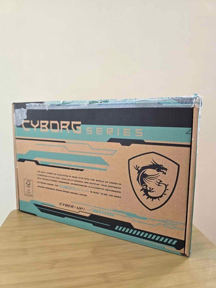 Brand New Laptop Gaming Msi Cyborg RTX 5050 intel 5 210 H