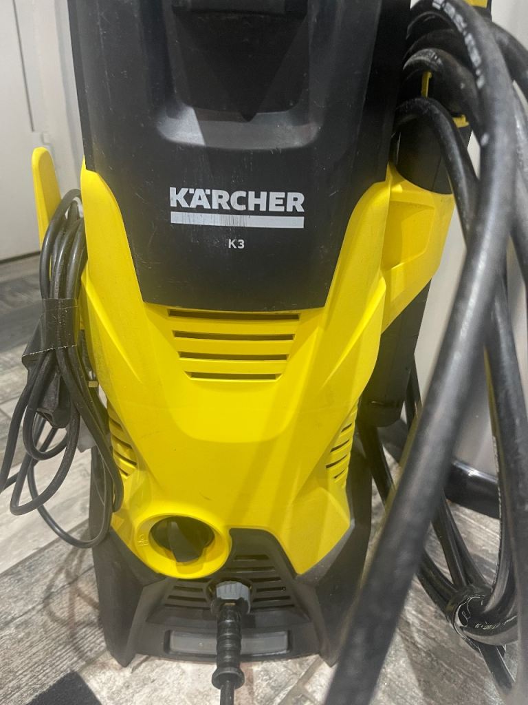 Karcher K3 Pressure Washer – Good Condition