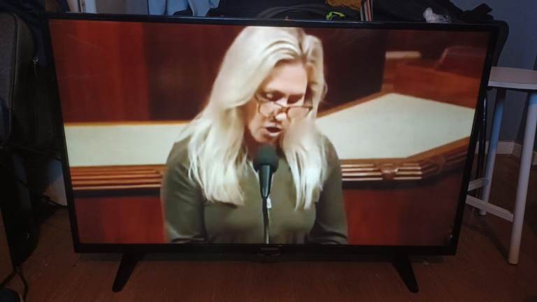 FREE DELIVERY excellent 43 TELEFUNKEN LED full HDTV 1080p freeveiw channels inbuilt 