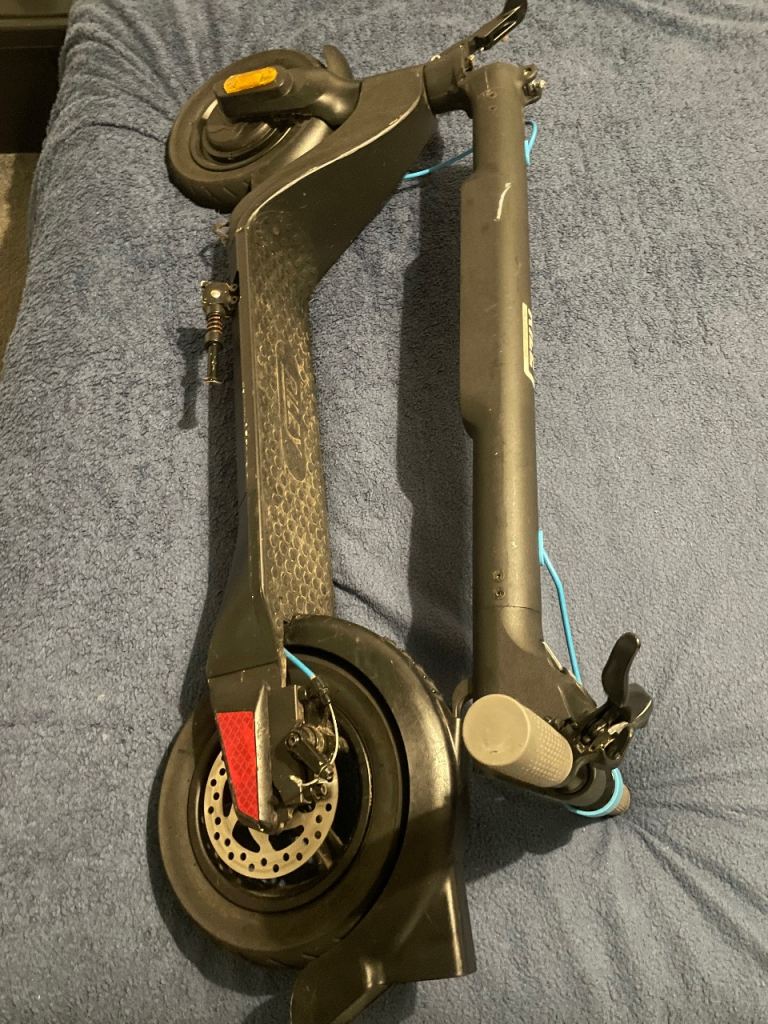 Riley electric scooter