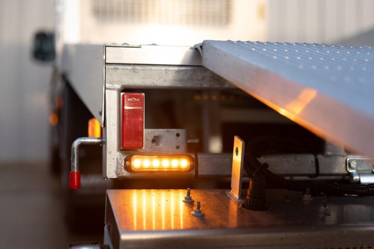 2025 BRAND NEW FIAT DUCATO 2.2 DIESEL PLANT BEAVERTAIL DROPSIDE HIGHWAY MAINTENA