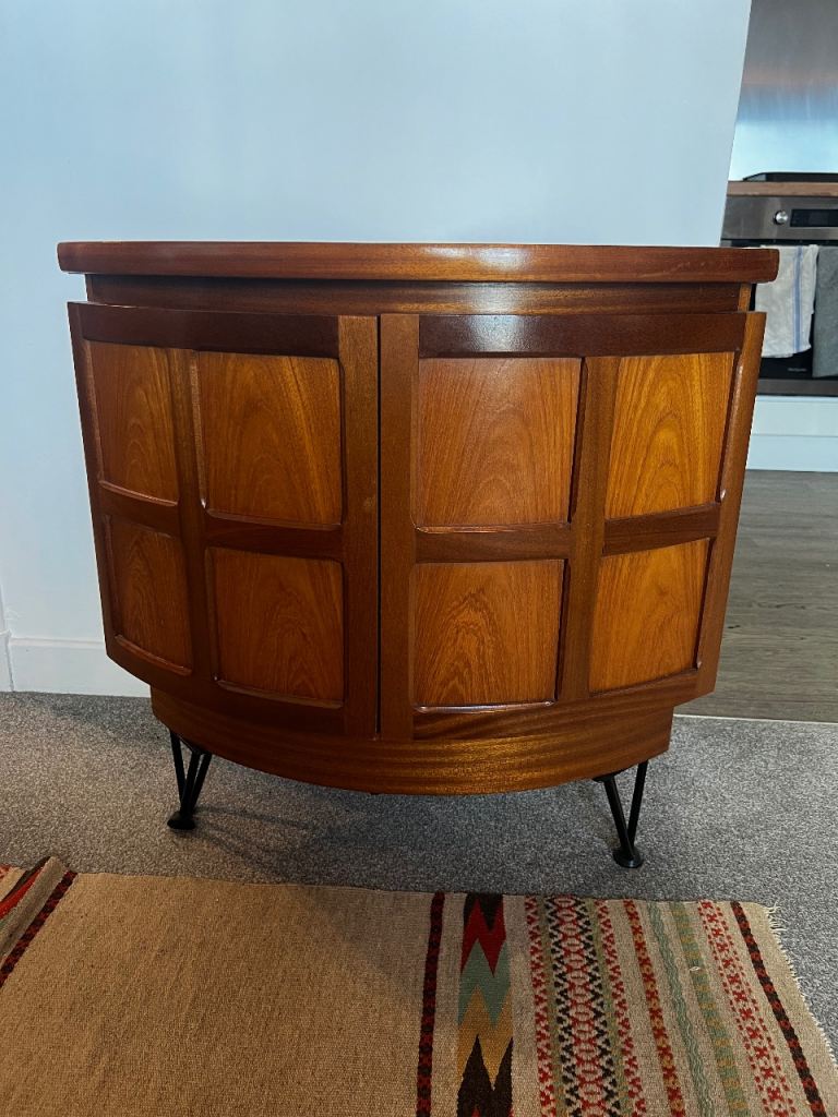 Mid Century Teak Corner Unit, Excellent condition.