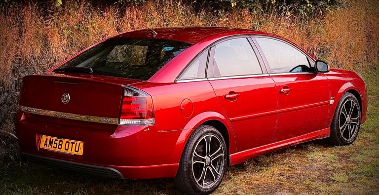 Vauxhall, VECTRA, Hatchback, 2008, Other, 1910 (cc), 5 doors