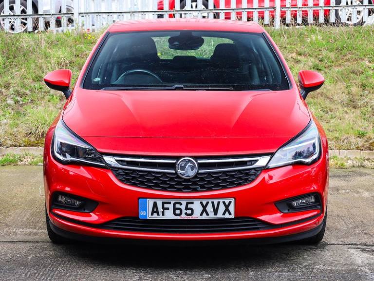 2015 Vauxhall Astra CDTi ecoTEC BlueInjection SRi Hatchback Diesel Manual