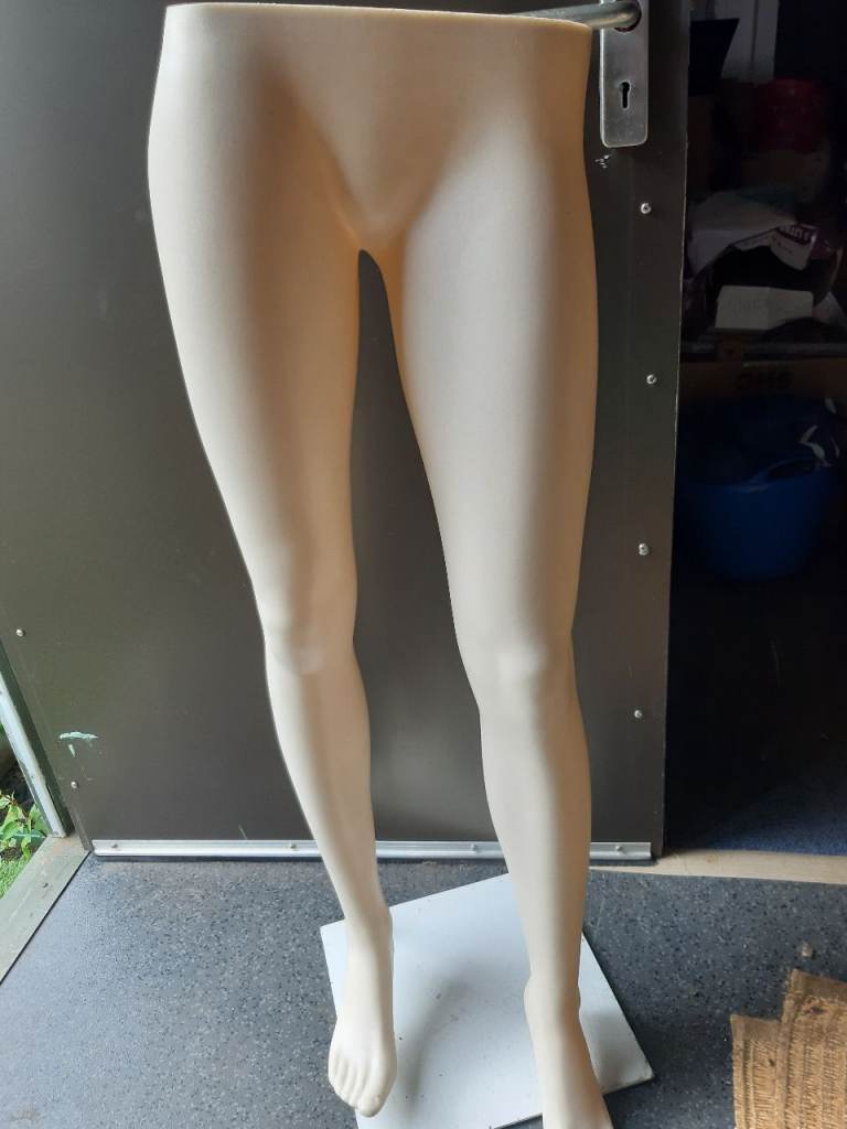Mannequin Legs Display – Good Condition 2 sets