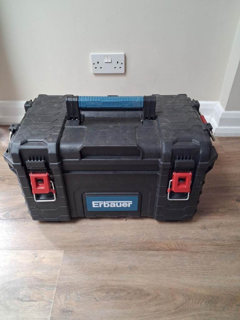 Erbauer Heavy Duty Tool Box - Black with Blue Accents