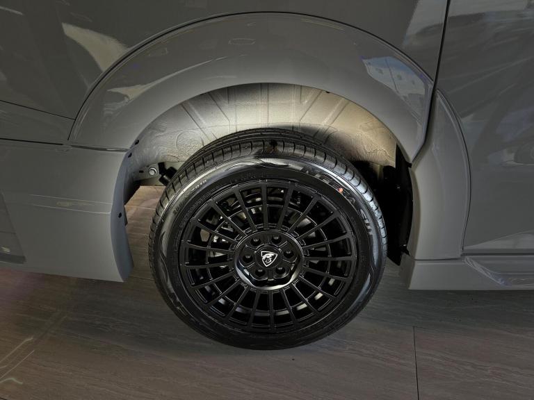 2025 Ford Transit Custom 2.0 320 EcoBlue Limited Crew Van Auto L1 H1 Euro 6 (s/s) 5dr PANEL VAN D...