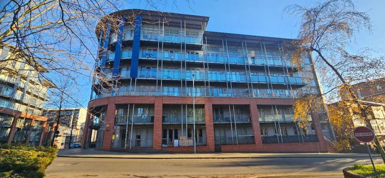 City centre, Double Balcony, one bedroom, living room, fitted kitchen, bathroom