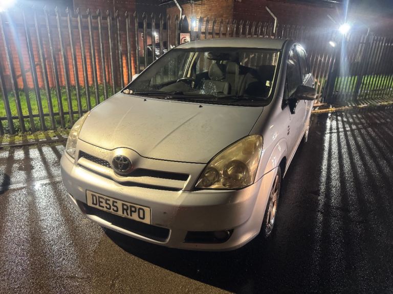 Toyota, COROLLA VERSO, MPV, 2005, Manual, 1794 (cc), 5 doors