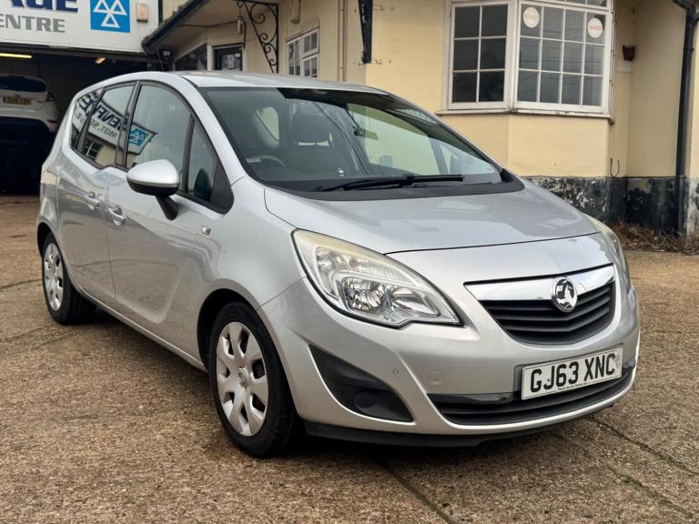 2013 Vauxhall Meriva 1.4T 16V Exclusiv 5dr Auto MPV PETROL Automatic