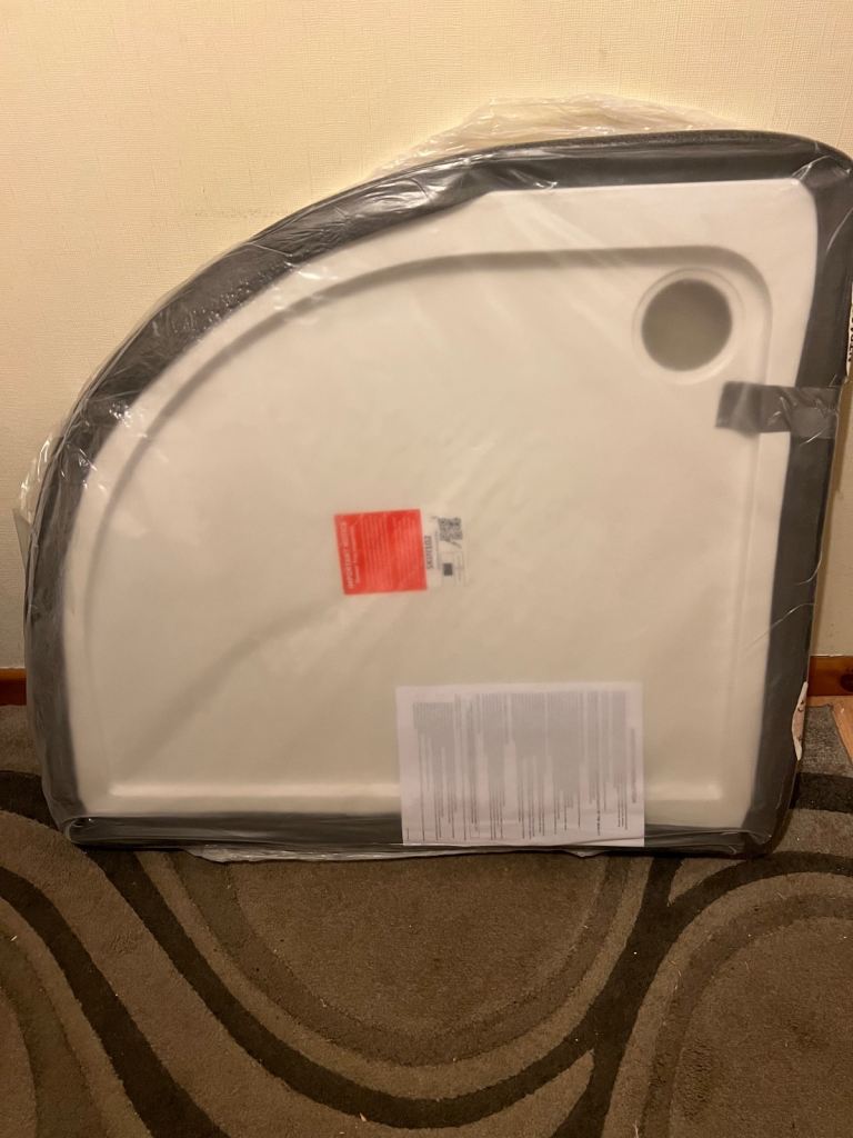 Pearlstone RH offset shower tray 760 x 900 brand new in packaging