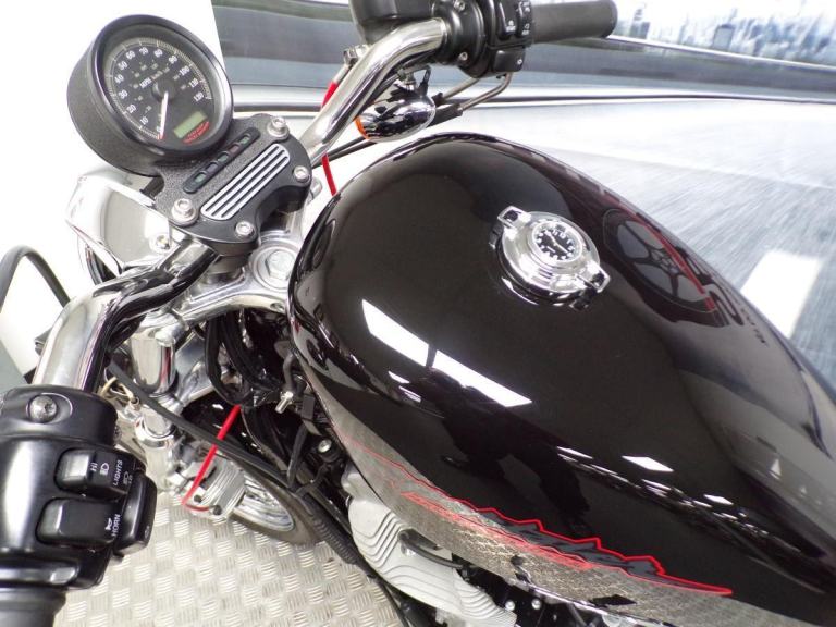 2006 HARLEY-DAVIDSON SPORTSTER 883 WITH ONLY 6873 MILES FROM NEW