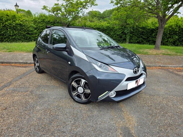 2016 Toyota AYGO 1.0 VVT-i x-clusiv 2 x-wave Euro 6 5dr HATCHBACK Petrol Manual