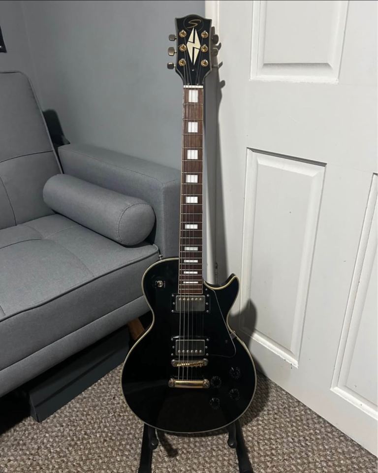 Samick les Paul electric guitar 