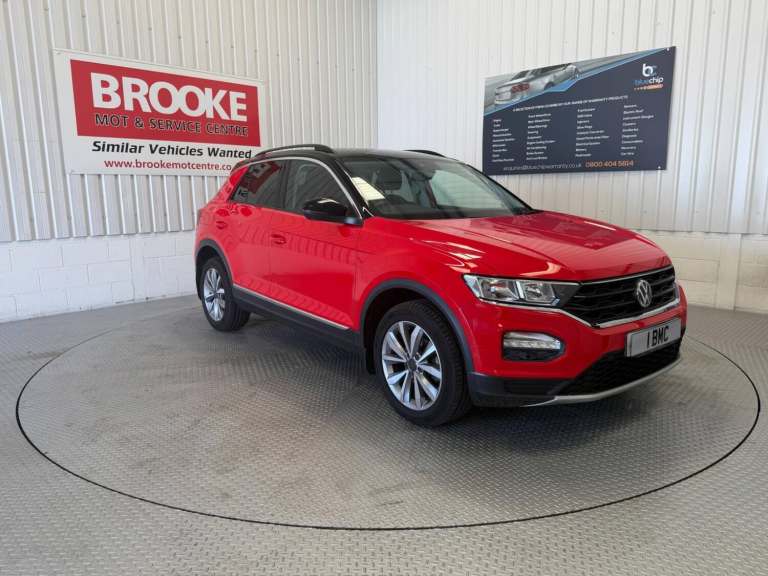 2018 Volkswagen T-Roc 1.5 TSI EVO Design Euro 6 (s/s) 5dr HATCHBACK Petrol Manual