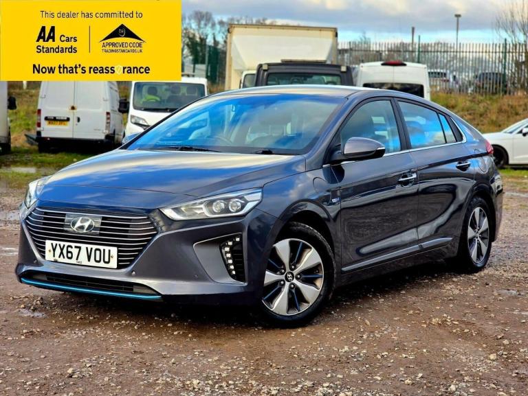 2017 Hyundai IONIQ 1.6 h-GDi 8.9kWh Premium SE Hatchback 5dr Petrol Plug-in Hybrid DCT Euro 6 Hat...