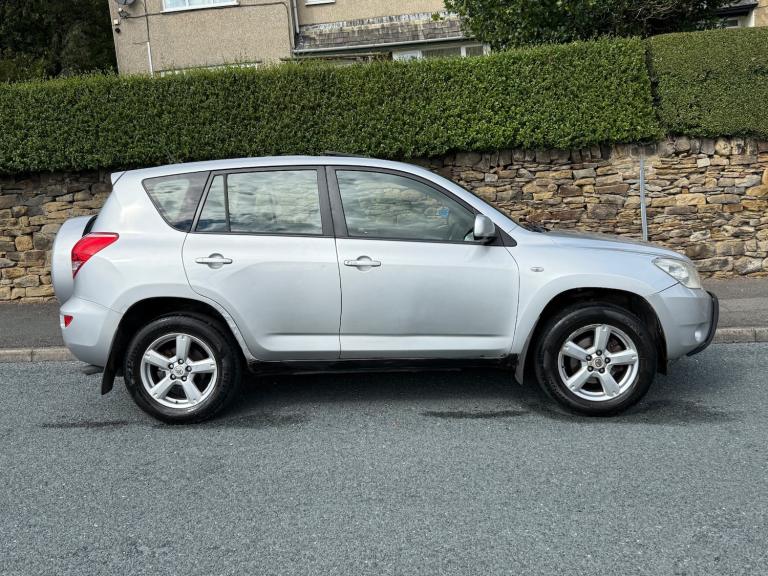 2006 Toyota RAV4 2.0 XT5 VVT-I PETROL AUTOMATIC SILVER 4x4 Petrol Automatic