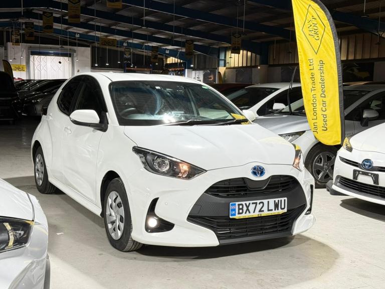 2022 Toyota Yaris 1490 Hybrid