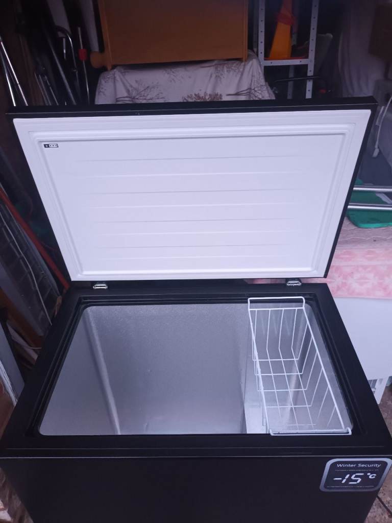 Black Chest Freezer 